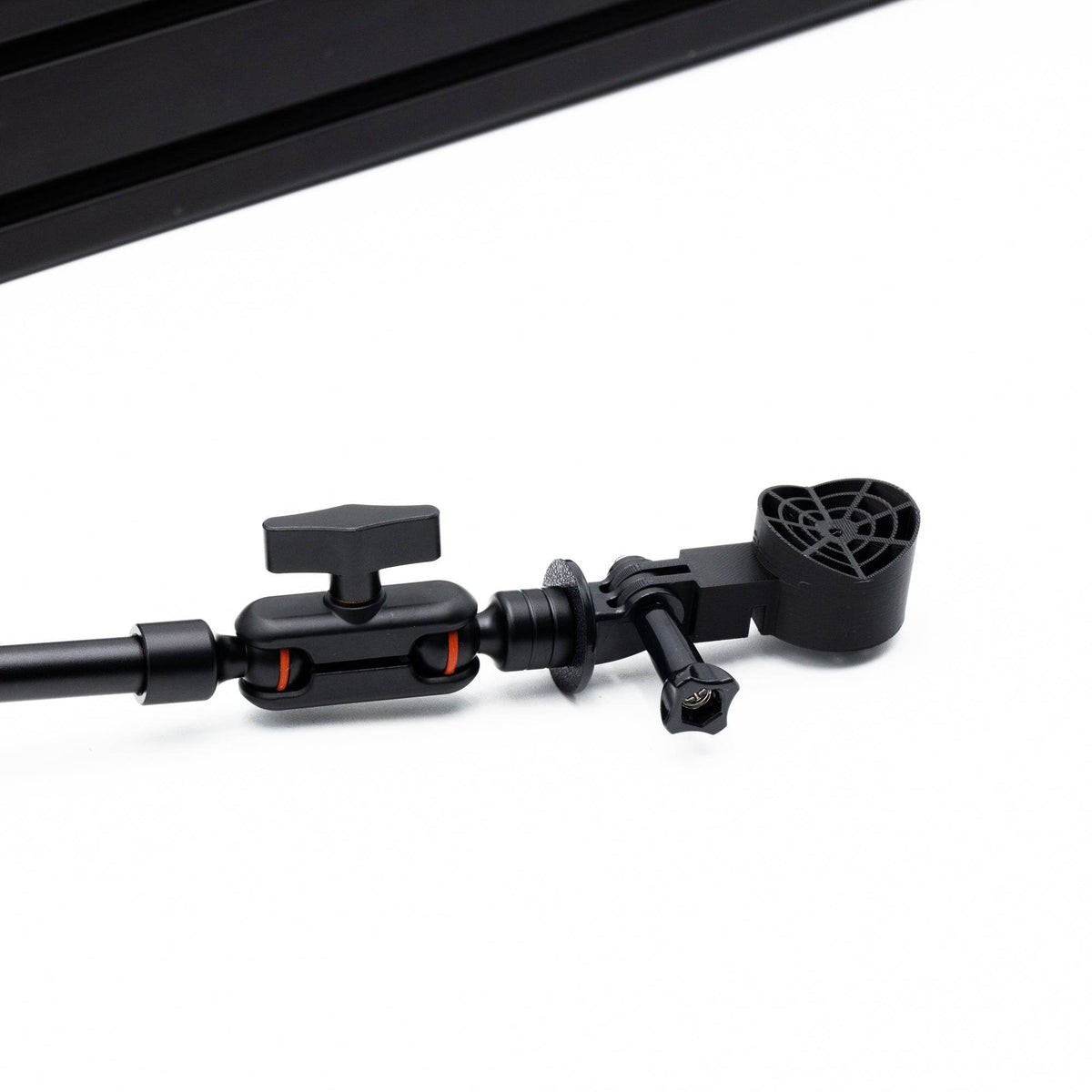 SimSportGadget Hue Play Bar 32-inch premium aluminum metal mount for accessories, shown with the mount and light arm.