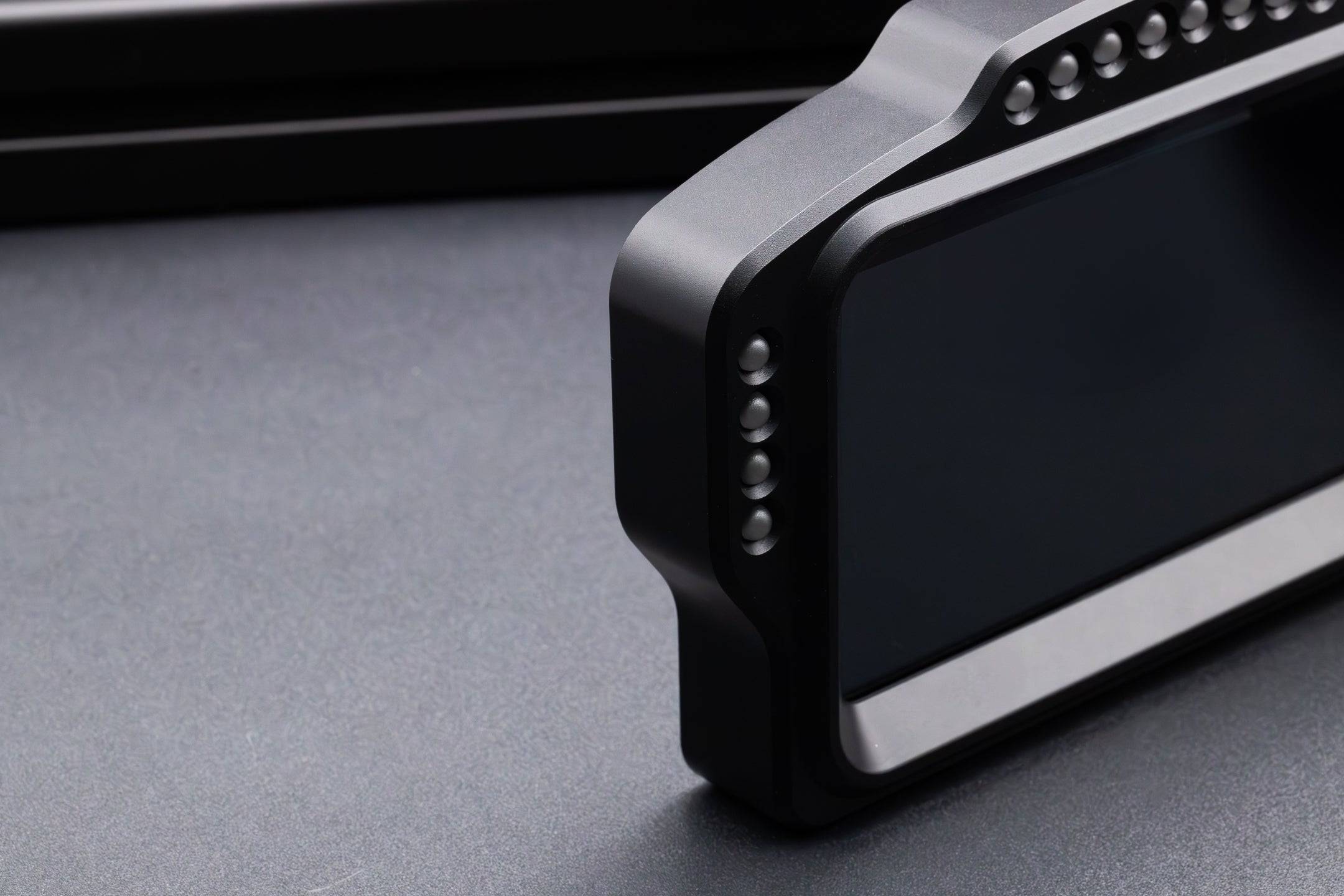 SimSportGadget SSG Dashboard Display DV-5 button box with dashes, featuring multiple control buttons and digital display.