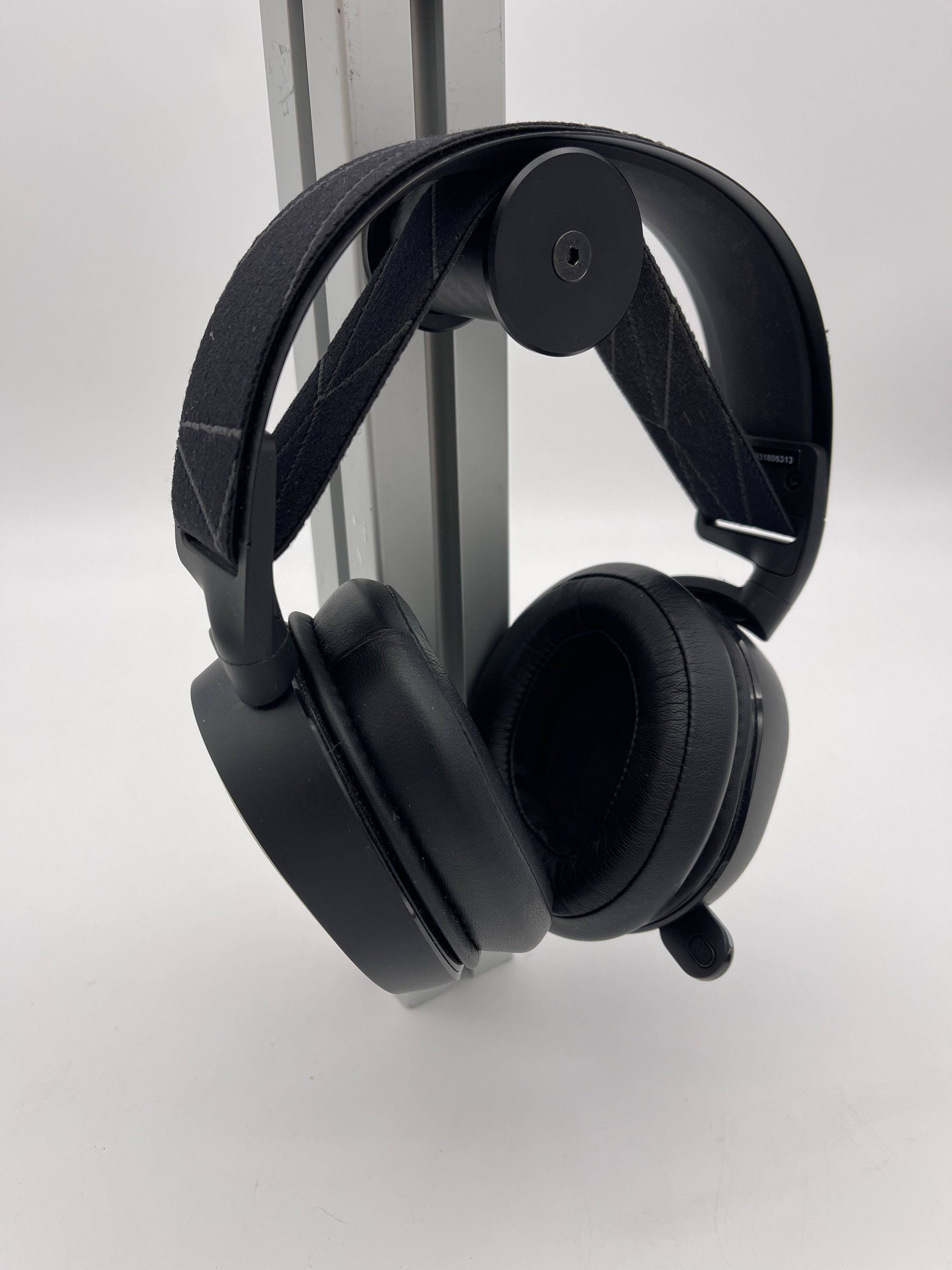 Headphone / Headset Accessory Mount